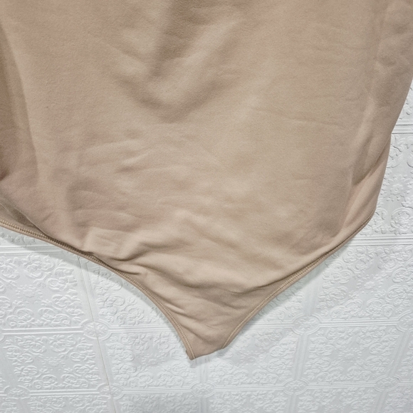 Abercrombie & Fitch Soft A&F Tan Square Neck Seamless Bodysuit Size XL - Picture 3 of 9